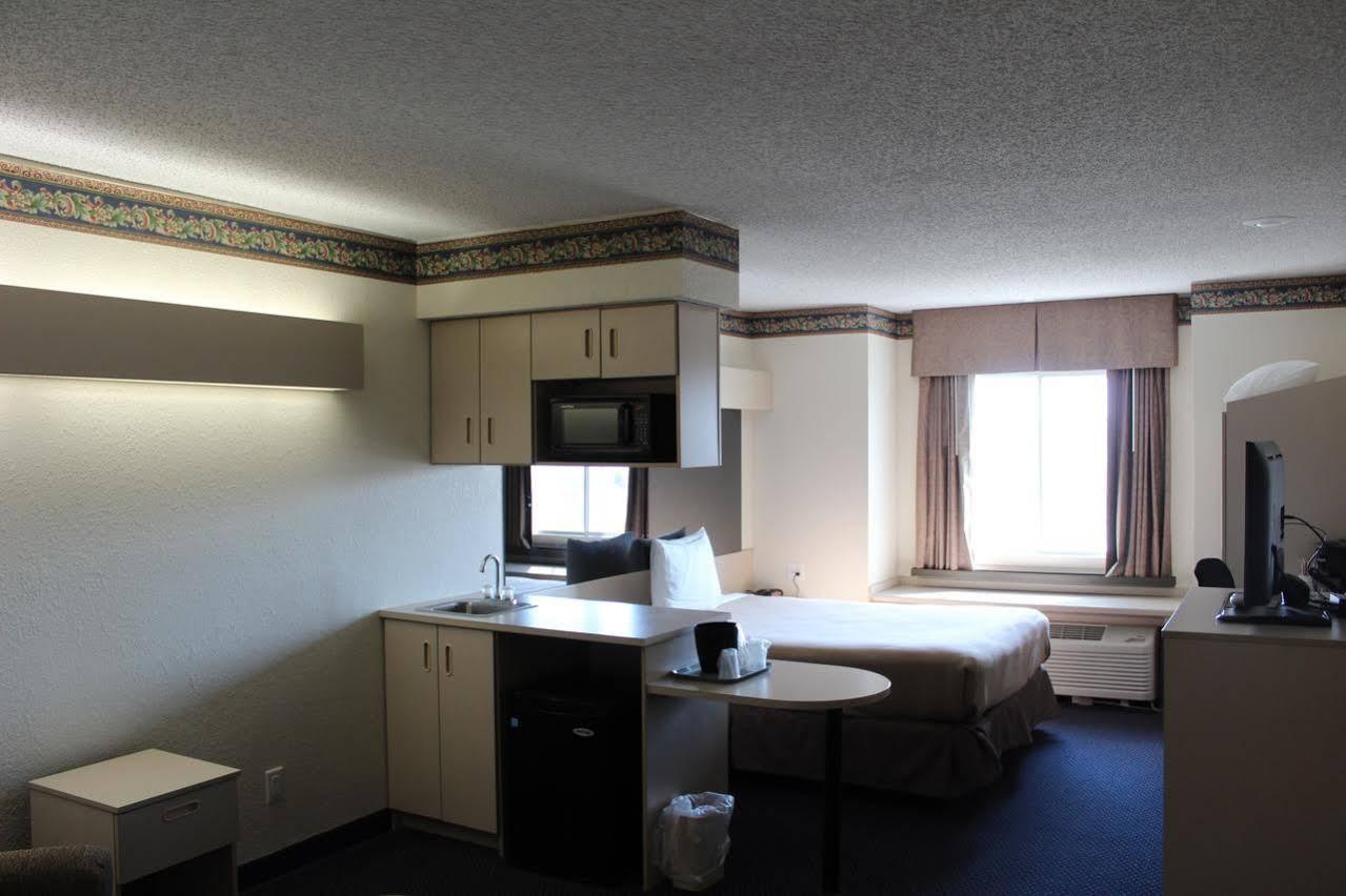 Travelodge By Wyndham Fort Scott Exterior foto
